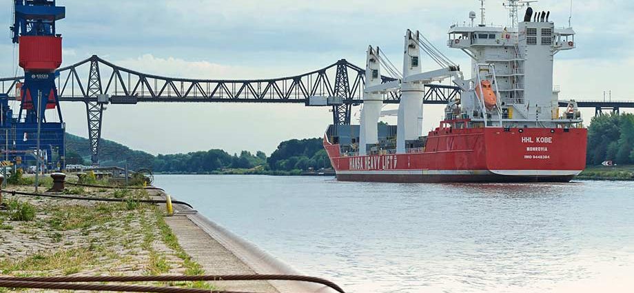 Hochbrücke Rendsburg über den Nord Ostsee Kanal